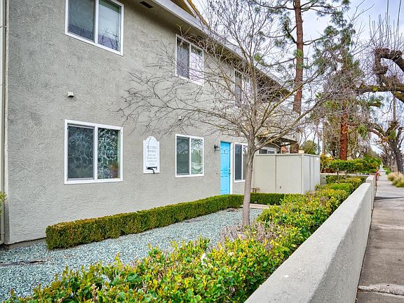 3rd image of 3025 Tully Rd