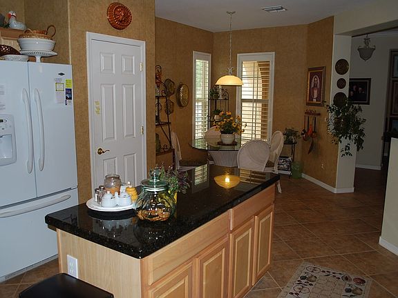 3rd image of 6651 S Bradshaw Way