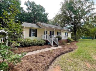 883 5th Ave, Clinton, SC 29325