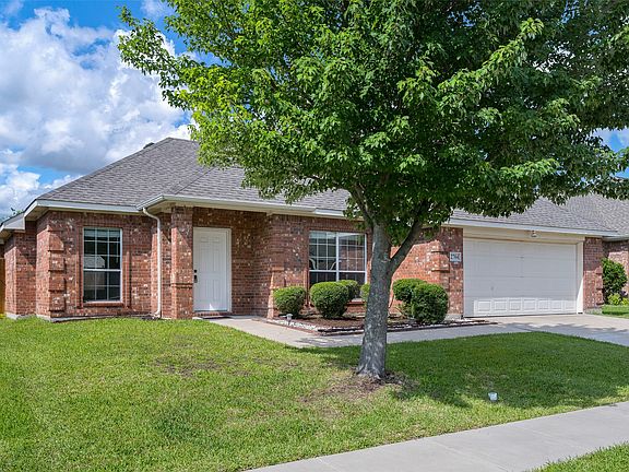 2nd image of 2704 Pennington Dr