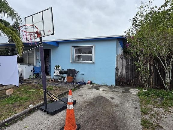 2nd image of 3522 NW 193rd St