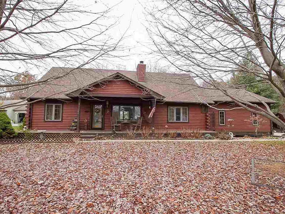 1st image of 12 Yorkshire Dr