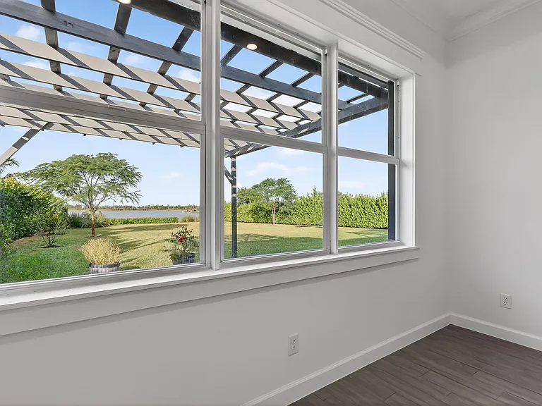 799 Hookline Cir — Photo 42