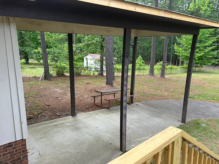2342 Lake Ave — Photo 12