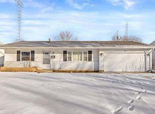 148 Essex Cir, Lexington, OH 44904