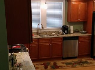 23 Phillips Ct, North Andover, MA 01845