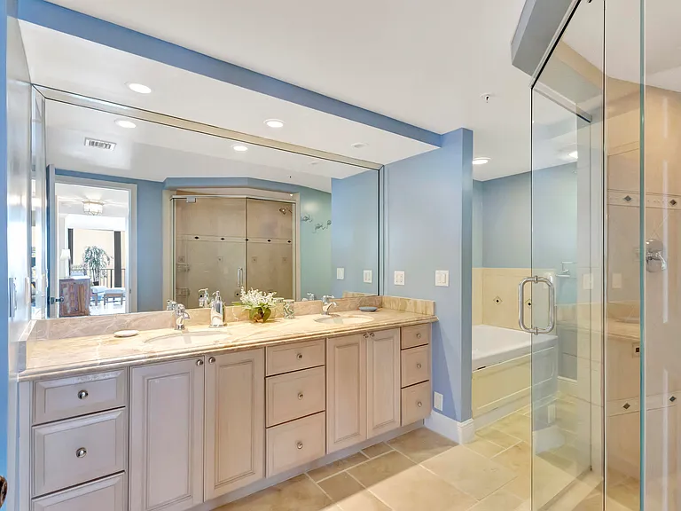 400 Beach Rd #804 — Photo 23