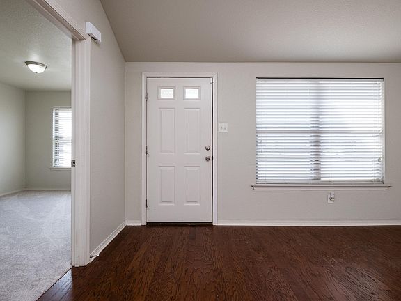 4th image of 5708 Little Elm Ln