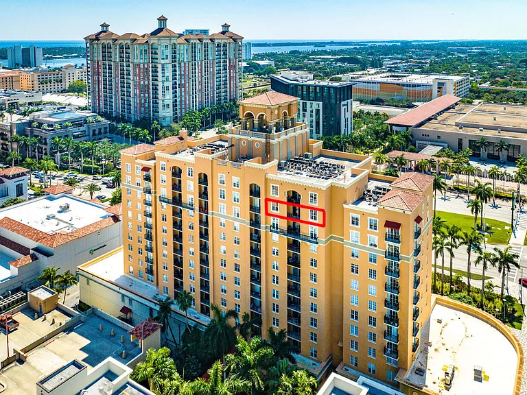 651 Okeechobee Blvd #1104 — Photo 34
