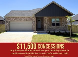 1815 Ferguson St, Pea Ridge, AR 72751