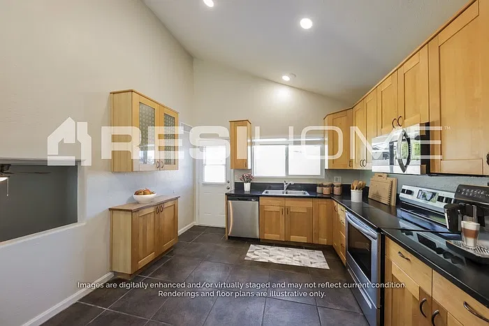3 bed, 2.0 bath, 1558 sqft, $2,175 — Photo 3