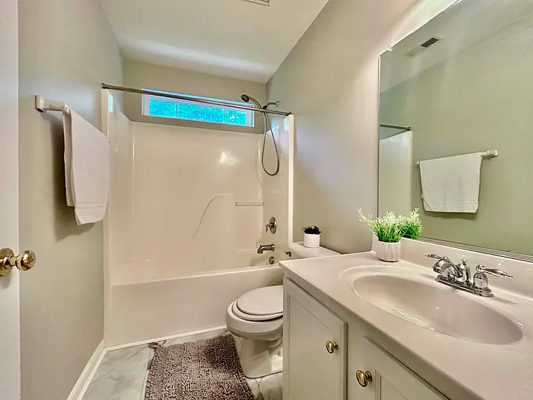 2512 Grand Glen Rd — Photo 27