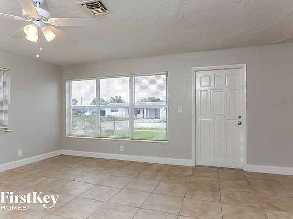 3rd image of 3171 NW 5th St