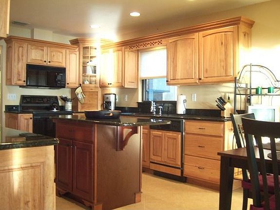 Kitchen with Center Island