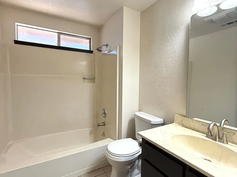 2900 Terr Mont Loop — Photo 10