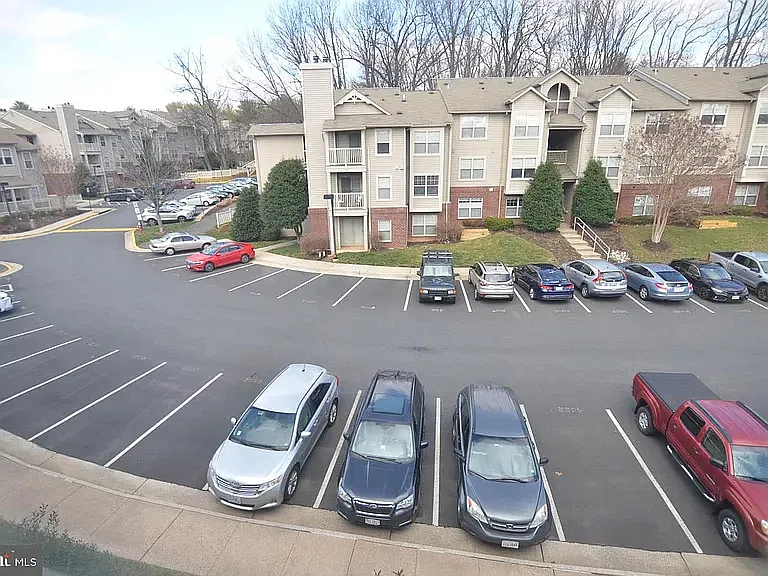 1707 Ascot Way #E — Photo 40