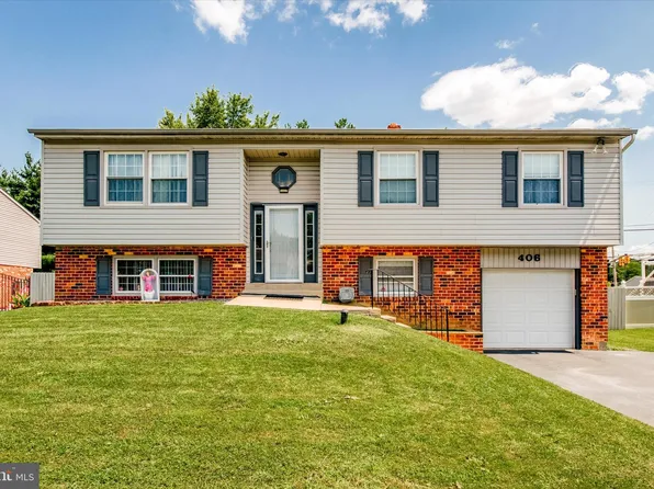 406 Kristine Ct, Upper Chichester, PA 19061