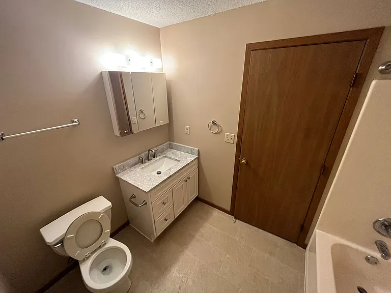 Welcome to Pine Forest Apartments in Forest Lake, MN — Photo 4