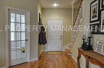 3rd image of 5504 Bradley Ln