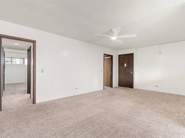 439 Keoniana St APT 1103, Honolulu, HI 96815