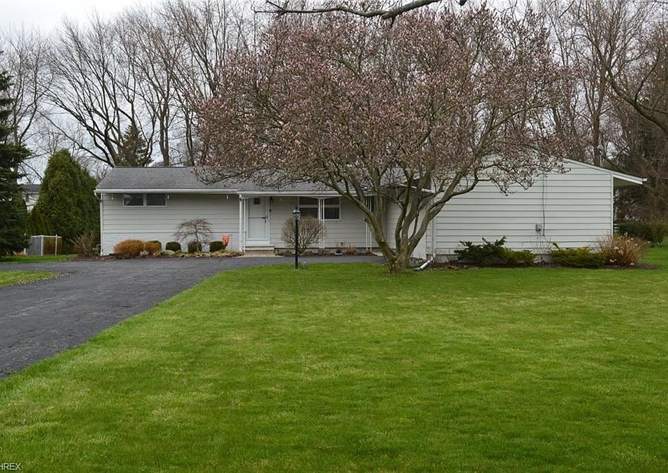 1st image of 36815 Lakeland Dr