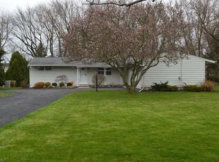 36815 Lakeland Dr, Avon, OH 44011
