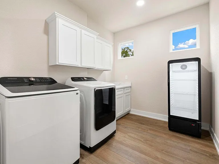 Laundry Room Cabinet