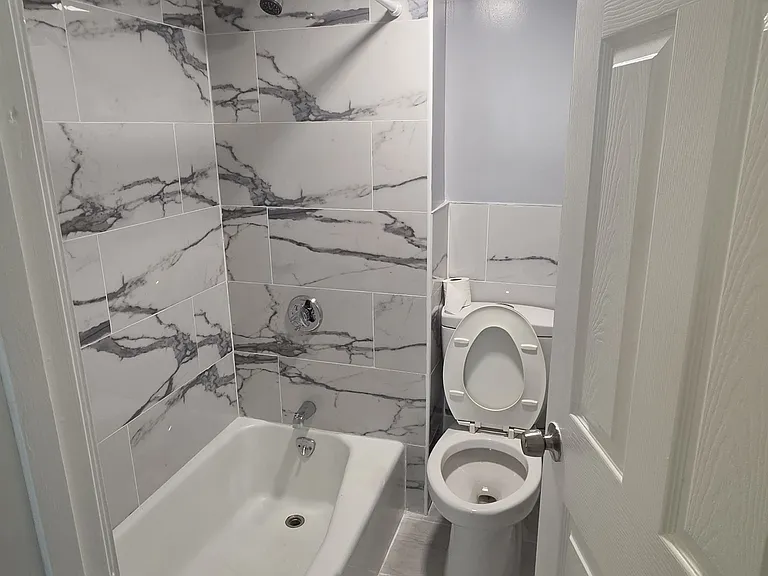 11 Bellair St #1F — Photo 8