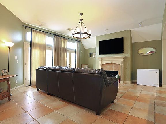3rd image of 5210 Royal Creek Ct