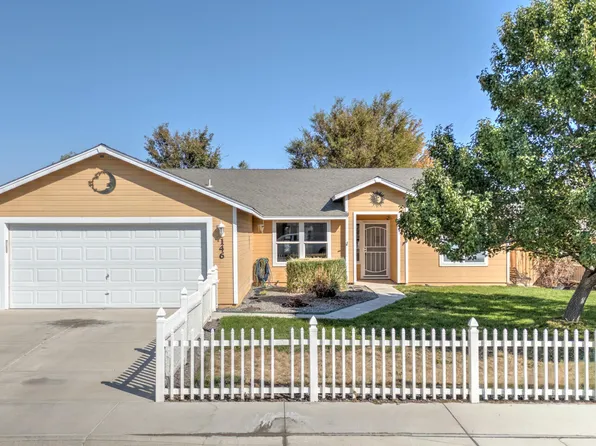 146 Prairie Ln, Fernley, NV 89408