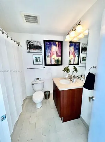 1111 SW 1st Ave #3419 — Photo 9