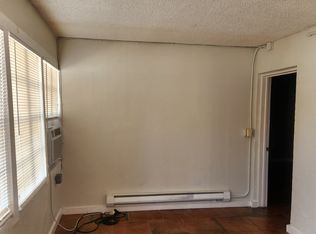 323 E Carson St APT 7, San Antonio, TX 78208