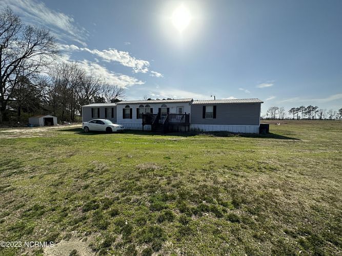 1st image of 20428 Traders Rd