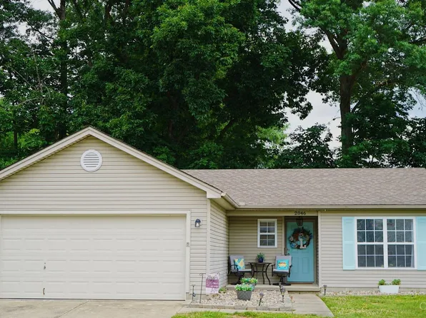 2046 Sunset View Ln, Amelia, OH 45102