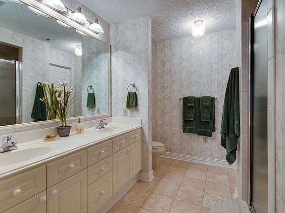 4th image of 3575 Lone Star Cir Suite 605