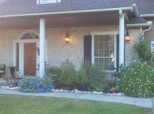 1013 Pin Oak Dr, Dickinson, TX 77539