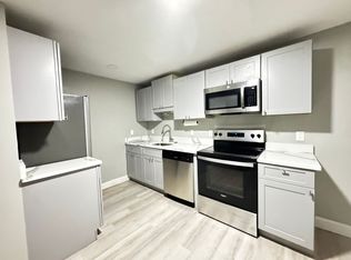 32 Bradford St #17, Concord, MA 01742