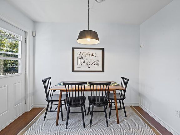 3rd image of 6 Ricketts Road