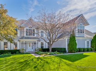 38 Christina Cir, Wheaton, IL 60189