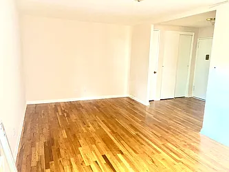 Rented by Chana Ofek, LREB