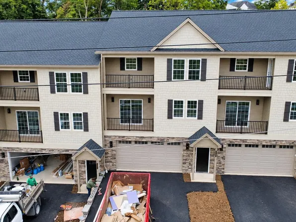 1152 Oyster Mill Rd #B, Camp Hill, PA 17011