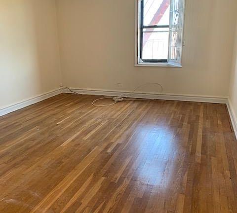 4th image of 2387 Ocean Ave APT 3A