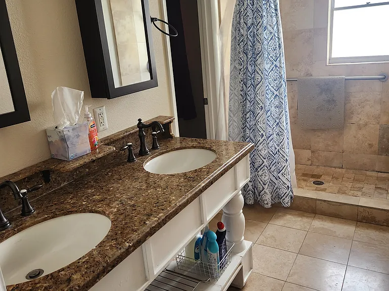 353 Colonial Ct #3 — Photo 4