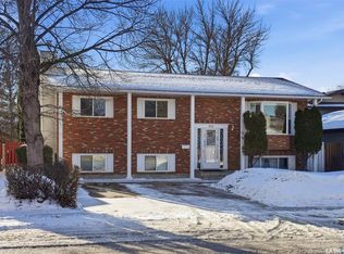 111 Gustin CRESCENT, Saskatoon, SK S7H 6H7