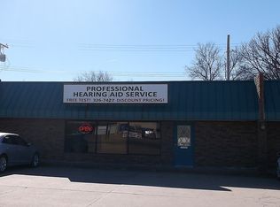 1014 W 8th St, Wellington, KS 67152