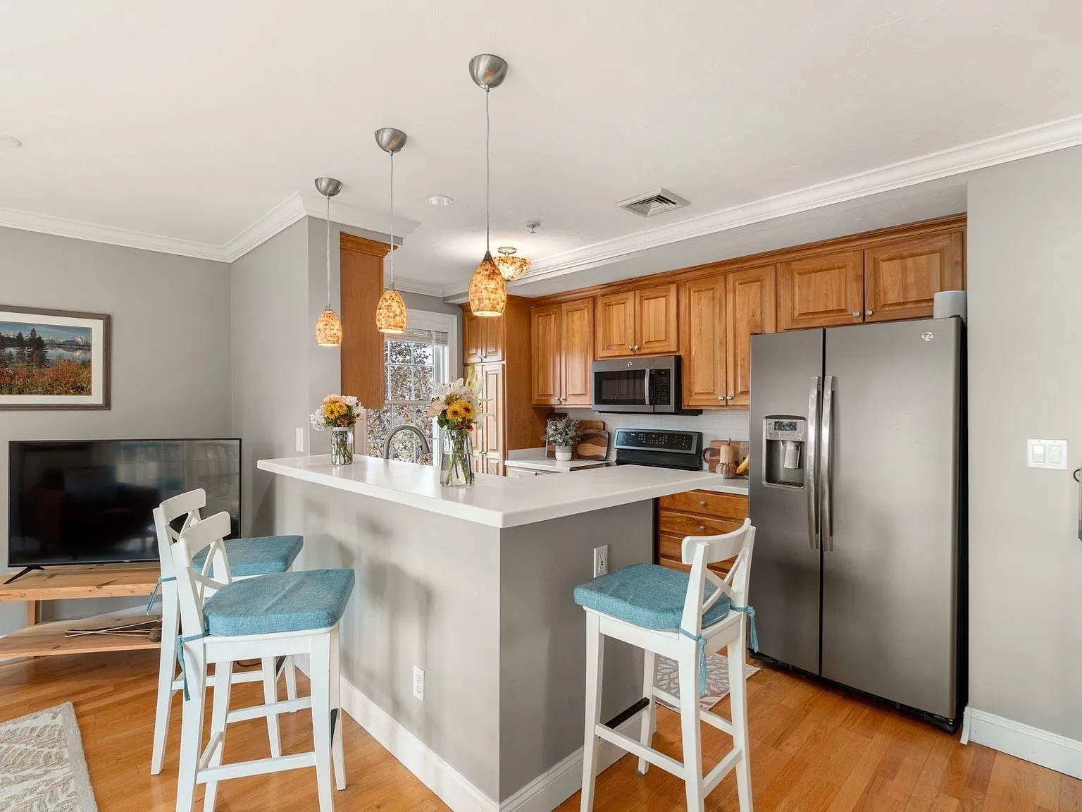 2 bed, 1370 sqft, $3,100 — Photo 3