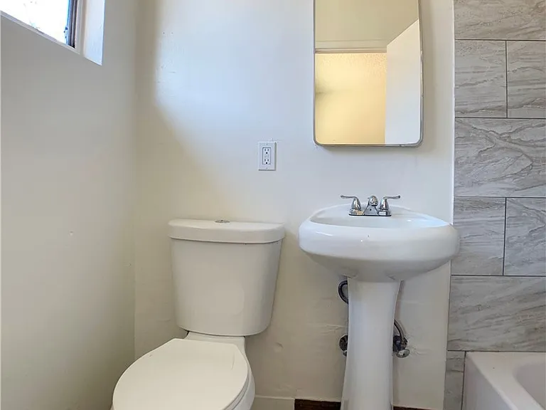 1808 W Sumac Ln #5 — Photo 9
