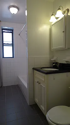 Rented by Oxford Property Group | media 22