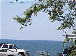 2nd image of 19 Ohio Dr