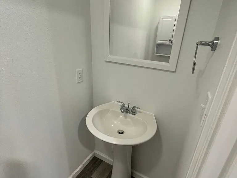 418 Doxey St #1 — Photo 5